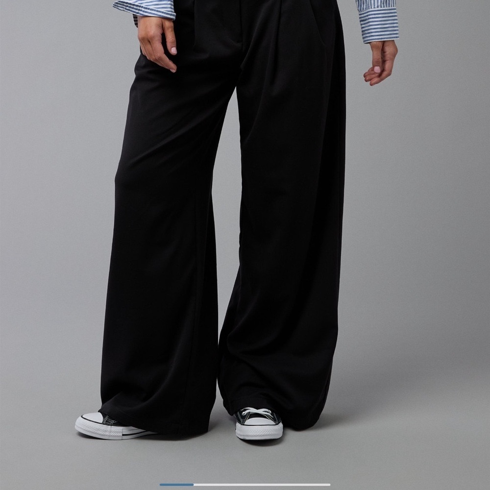 American Eagle Black Wide-Leg Trousers